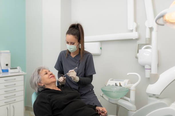 Best Cosmetic Emergency Dentistry in Gifford, FL
